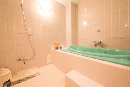 Aloha Inn Aine (Adults Only) Fukuchiyama Exterior photo